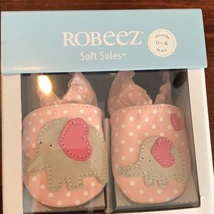 NWT Robeez Baby Booties
